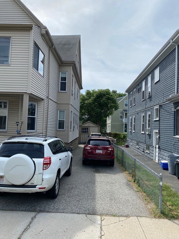 26 Egerton Rd unit 2, Arlington, MA 02474 - photo 4