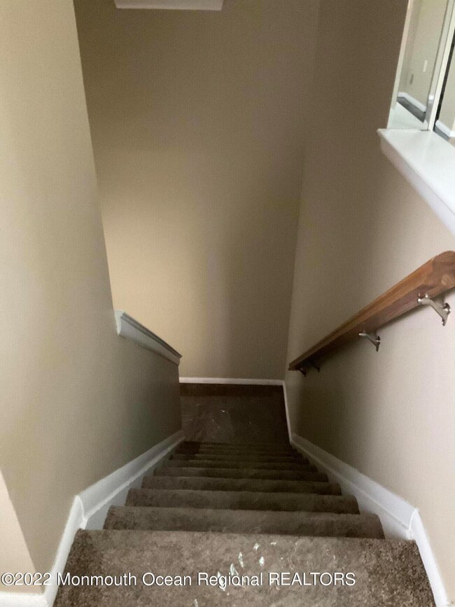 103 Violet Ln unit 103, Jackson, NJ 08527 - photo 5