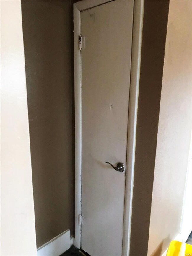 245 W 3rd St, Newburg, MO 65550 - photo 6