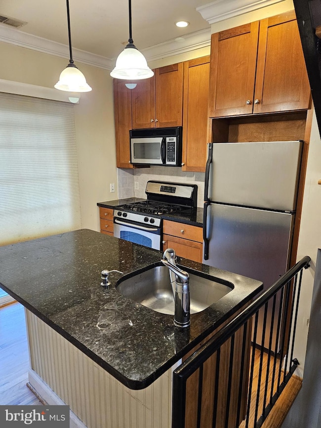 509 S Glover St, Baltimore, MD 21224 - photo 5