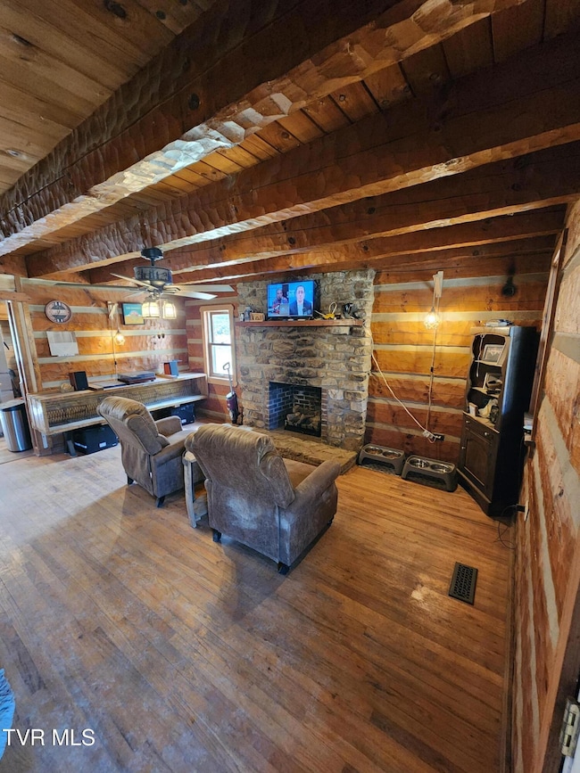 3 Living Room