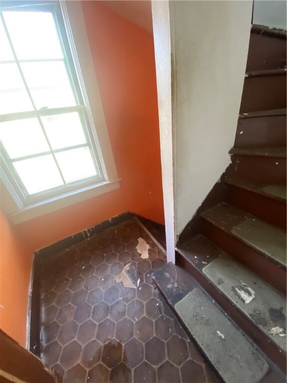 77 Whipple Ave unit 79, Cranston, RI 02920 - photo 6