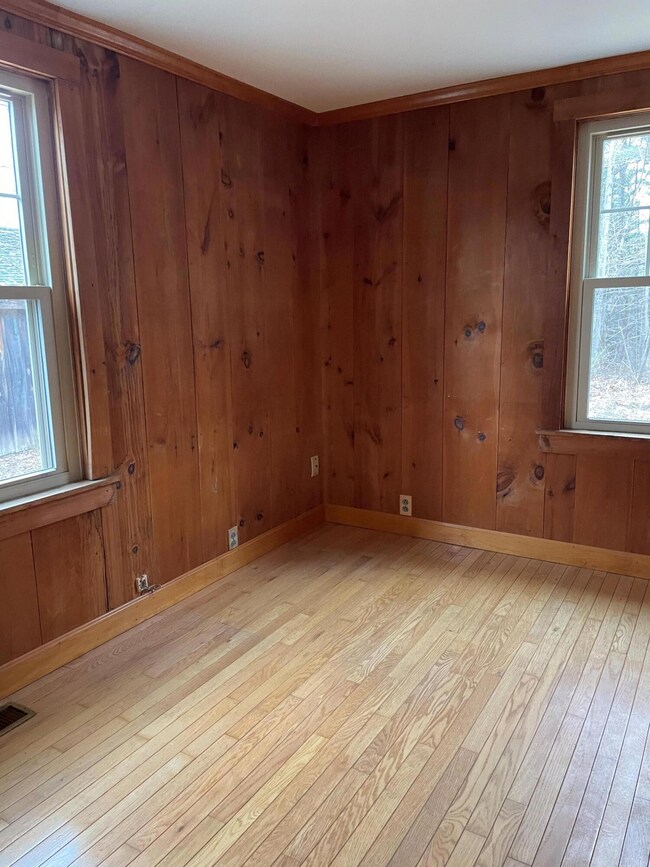 28 Maiden Ln, Freeport, ME 04032 - photo 6