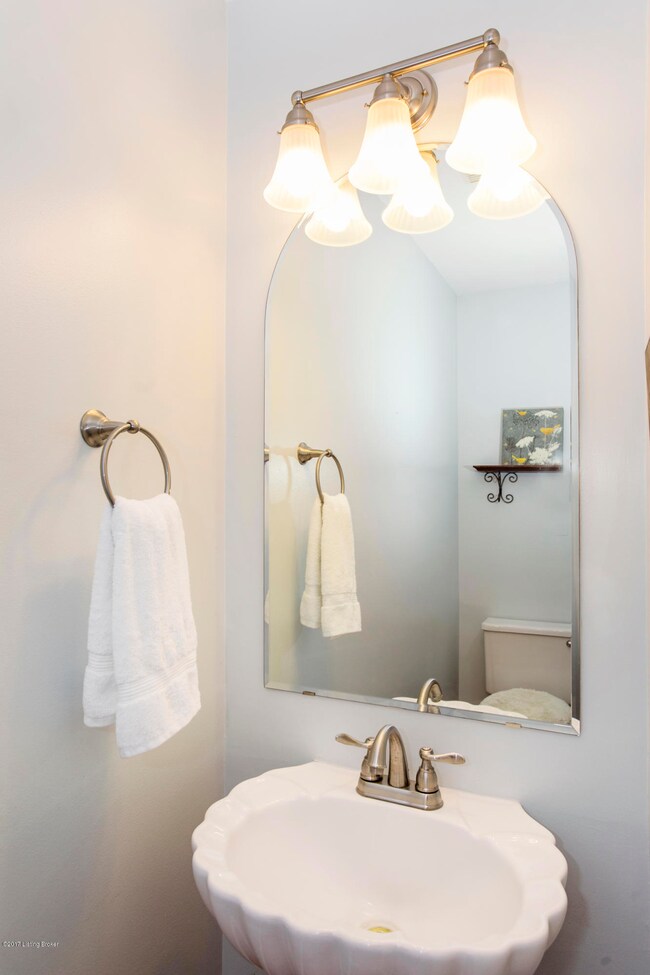 4716 Sunny Hill Dr, Crestwood, KY 40014 - photo 7