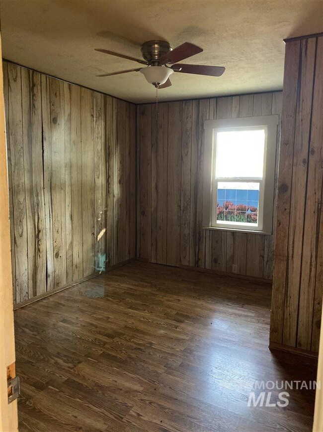 312 I Ave, Jerome, ID 83338 - photo 7