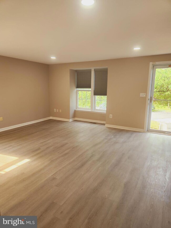 16877 Toms River Loop, Dumfries, VA 22026 - photo 3