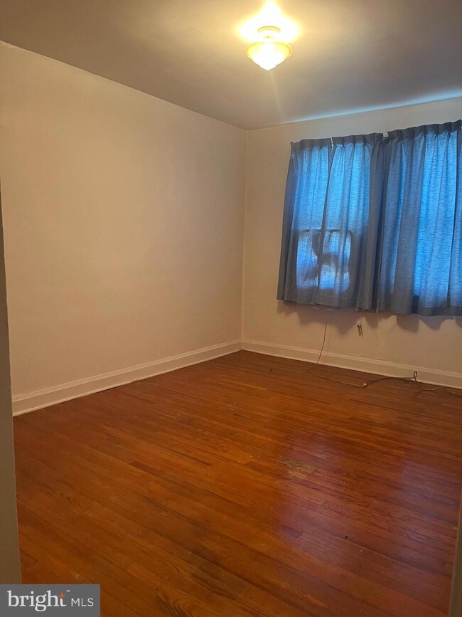3514 Elmora Ave, Baltimore, MD 21213 - photo 7
