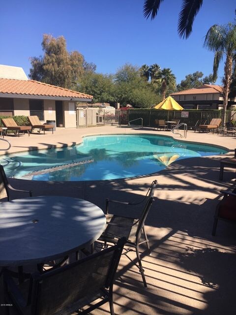 Guad pool 2