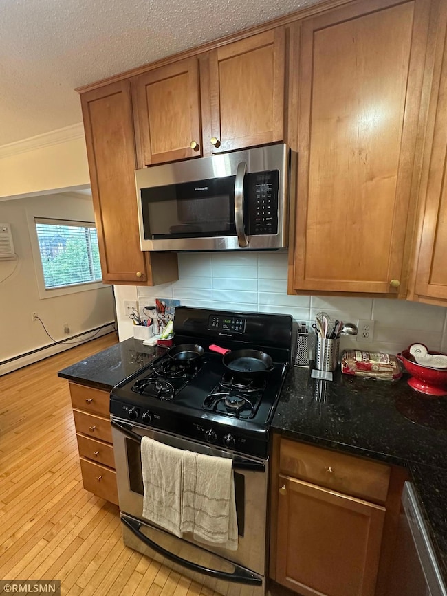 440 Ridgewood Ave unit 203, Minneapolis, MN 55403 - photo 5