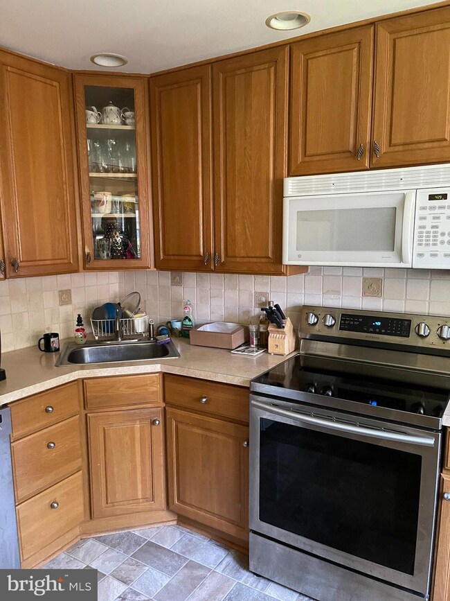 12 Buck Run Ln, Malvern, PA 19355 - photo 6