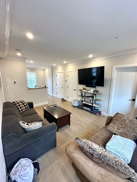 32 Blaine St unit 1, Allston, MA 02134 - photo 2