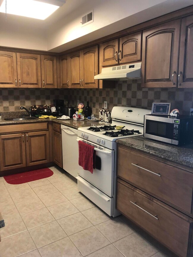 manie kitchen