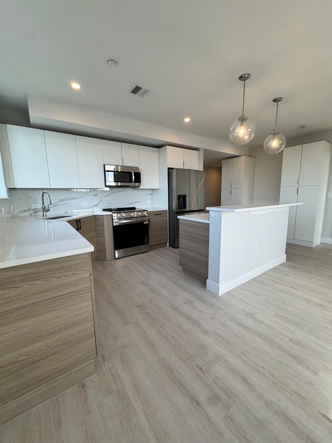 40 Center St unit 403, Jersey City, NJ 07302 - photo 6