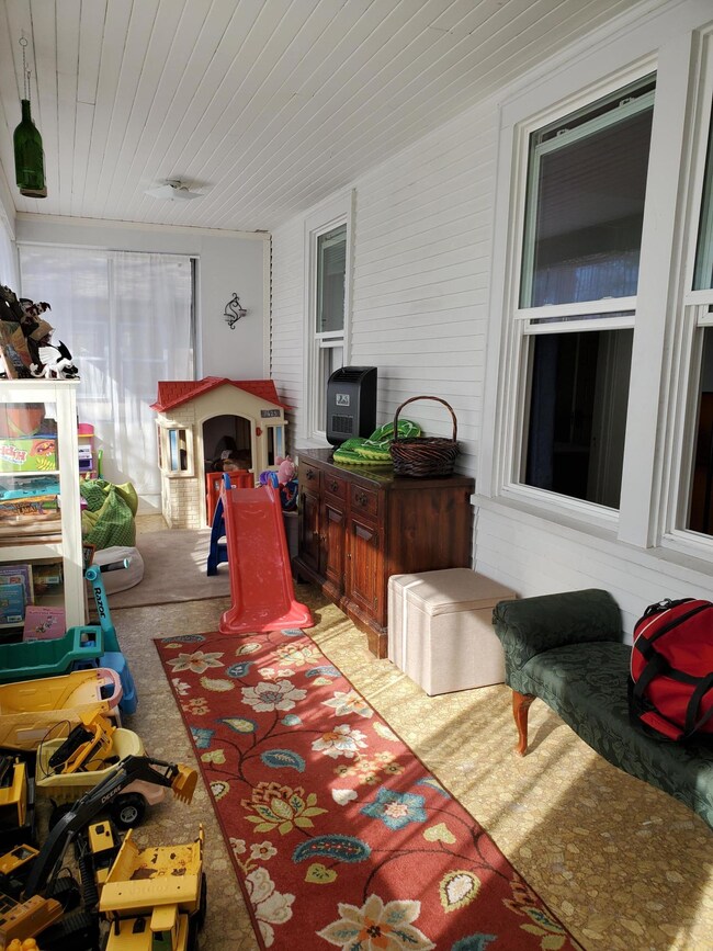 532 S 6th St W, Missoula, MT 59801 - photo 4