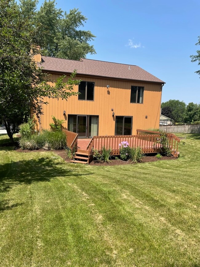 720 Young Ave, Batavia, IL 60510 - photo 6