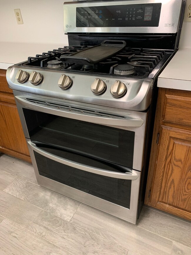 16035 Sweetwater Creek Dr, Houston, TX 77095 - photo 7