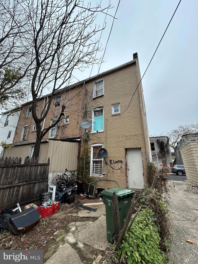 328 Furrow St, Baltimore, MD 21223 - photo 4