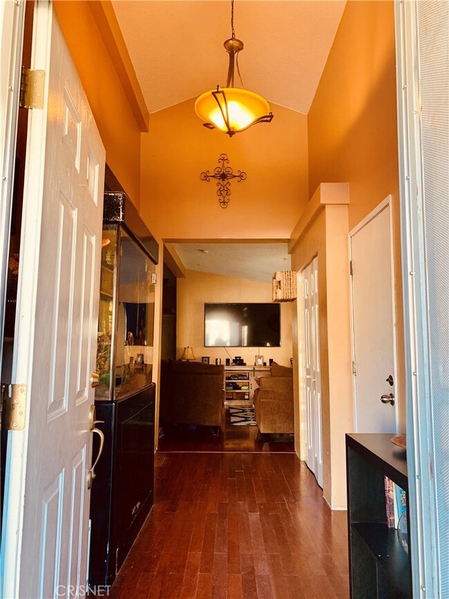 13691 Gavina Ave unit 404, Sylmar, CA 91342 - photo 3