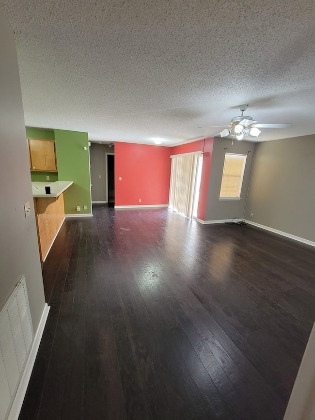 1410 Classic Chase Dr, Dalton, GA 30721 - photo 4