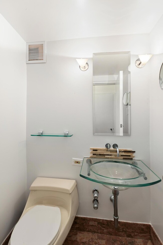 Cannon Point North unit 6L, New York, NY 10022 - photo 7