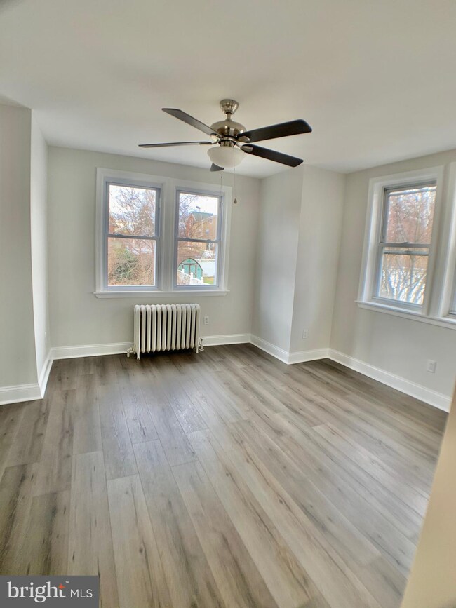 138 Saint Charles St, Drexel Hill, PA 19026 - photo 6