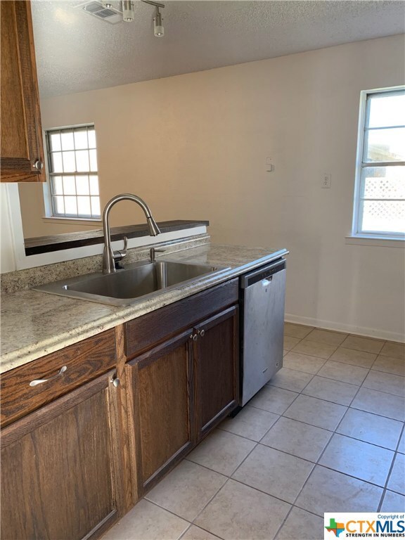 1102 Magnolia St, Copperas Cove, TX 76522 - photo 7