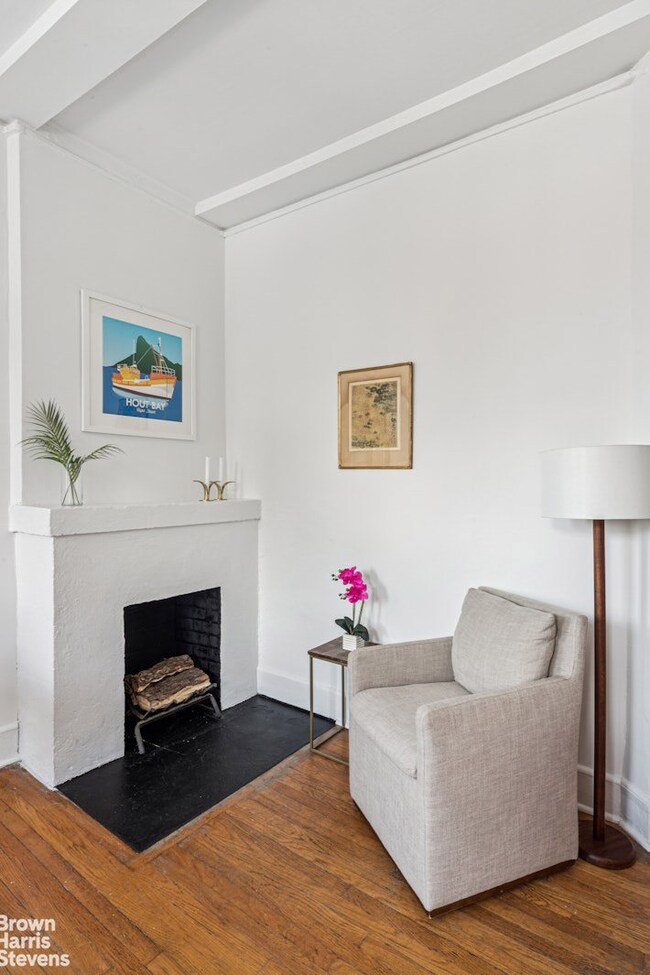 55 Morton St unit 7M, New York, NY 10014 - photo 3