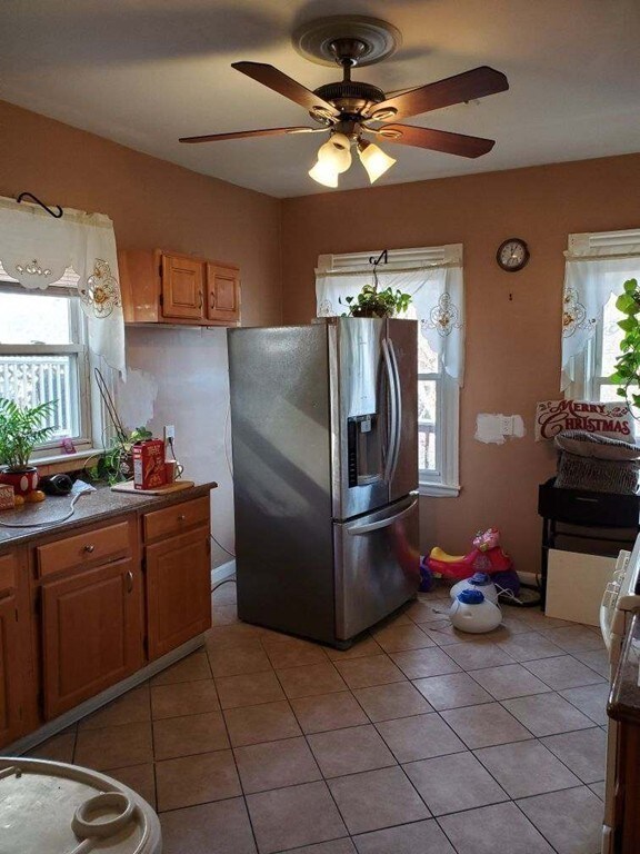 4 Melbourne St unit 3, Dorchester Center, MA 02124 - photo 5