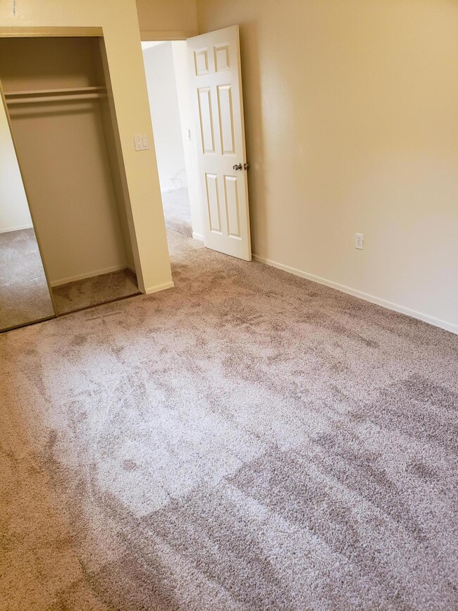 7549 W Weldon Ave, Phoenix, AZ 85033 - photo 7