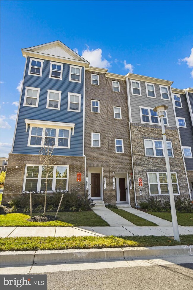 1302 Amber Creek Rd unit 63, Gambrills, MD 21054 - photo 3