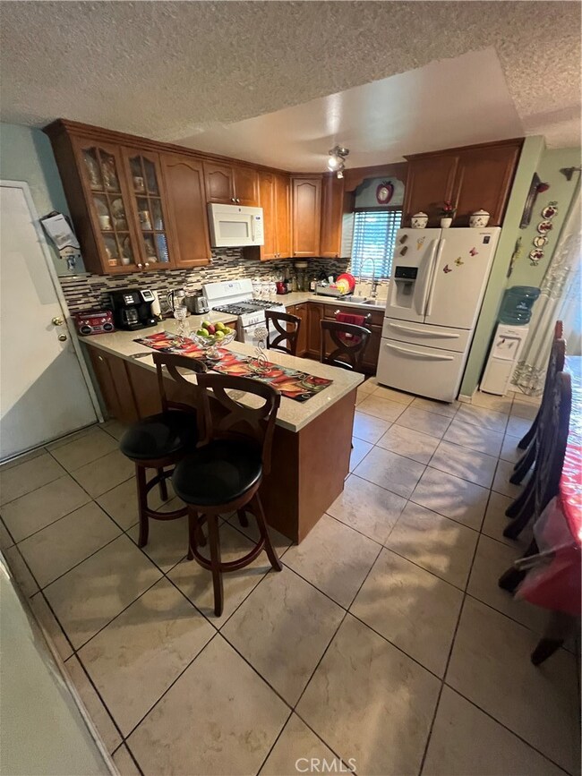 2461 E 126th St, Compton, CA 90222 - photo 6