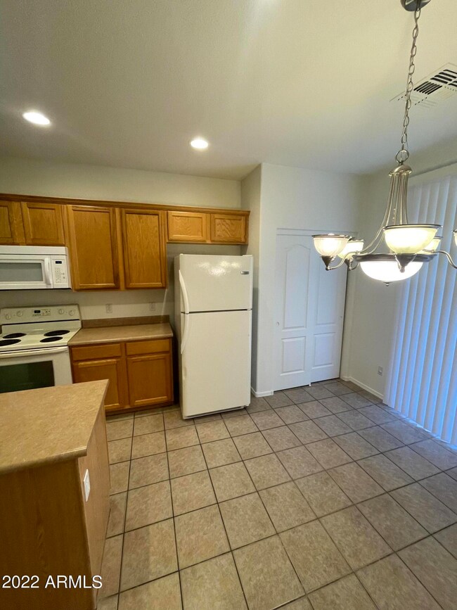 666EA045-D908-4695-94FE-F3BAD9FDD099