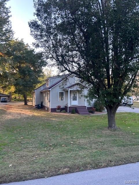 1917 Owens Ave, Hannibal, MO 63401 - photo 2