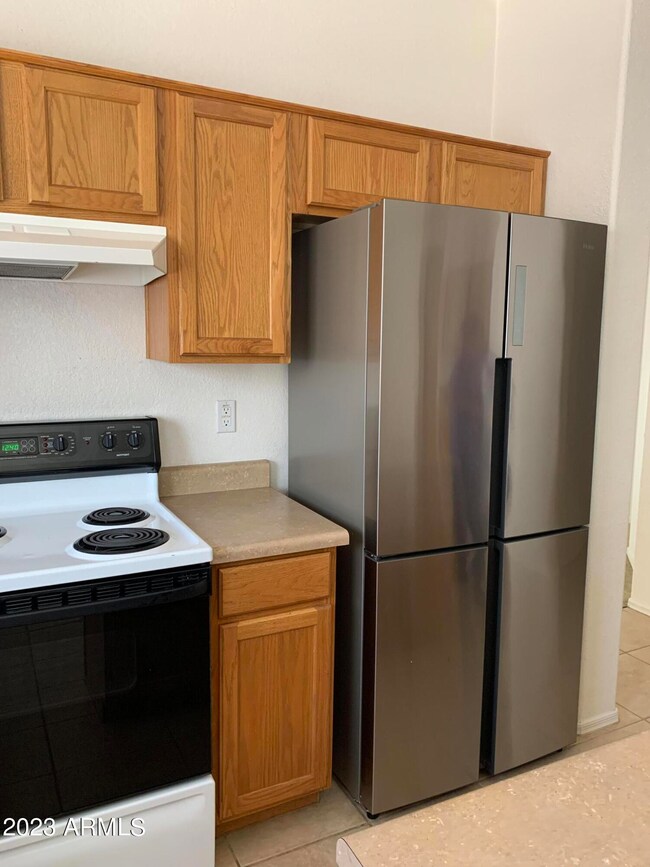 1106 E Carob Dr, Chandler, AZ 85286 - photo 4