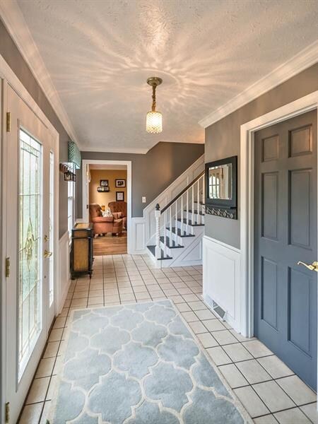Spacious entryway is bright and light and very app