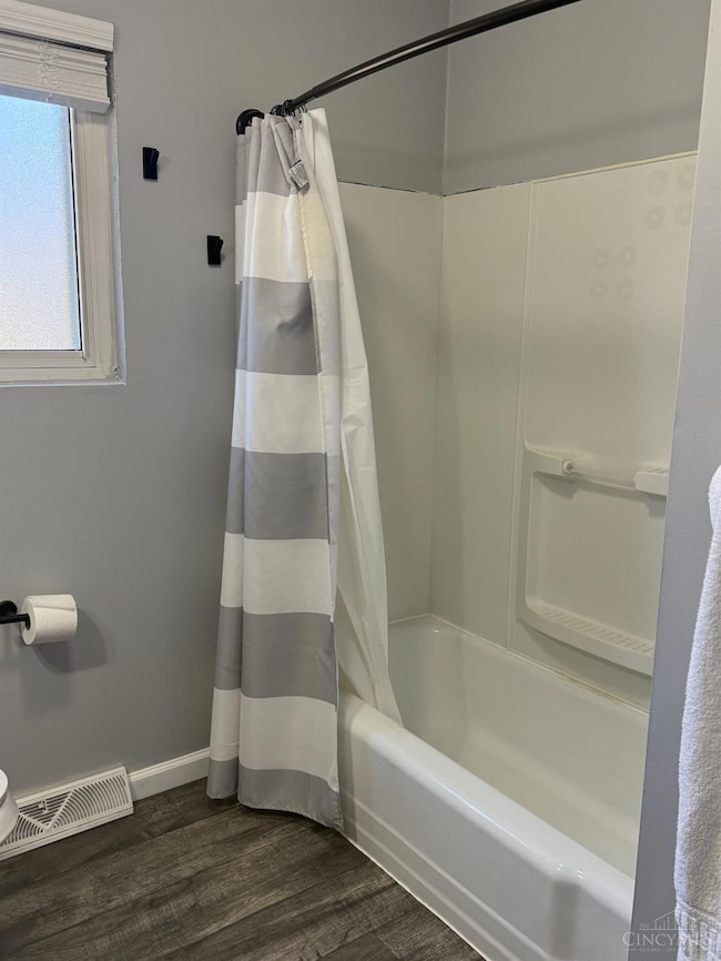 684 Jannie Ln, Loveland, OH 45140 - photo 6