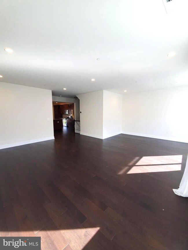 604 Lakeview Ct unit 19 UPPER, King of Prussia, PA 19406 - photo 5
