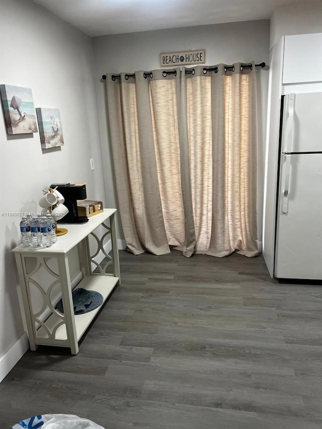 222 SW 8th St unit B, Dania, FL 33004 - photo 2