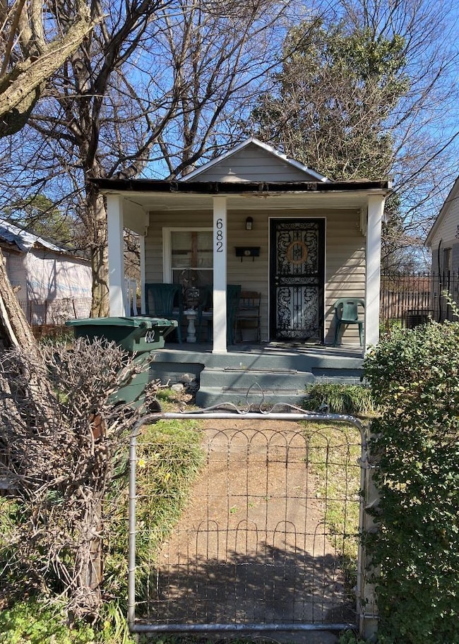 682 Glankler St, Memphis, TN 38112 - photo 2