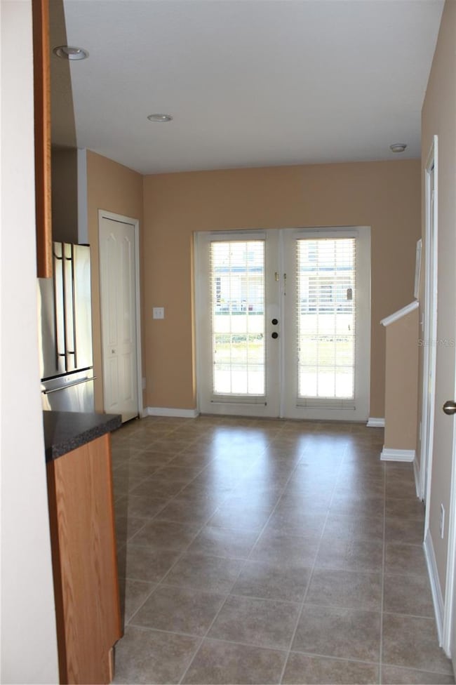 16320 Swan View Cir, Odessa, FL 33556 - photo 5