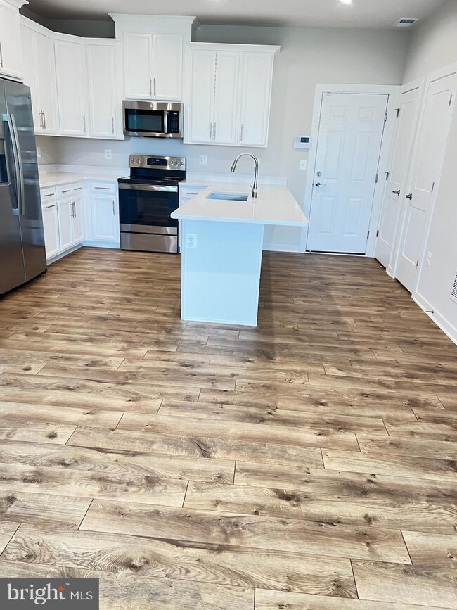 501 Tassita Ln unit A, Manassas Park, VA 20111 - photo 4