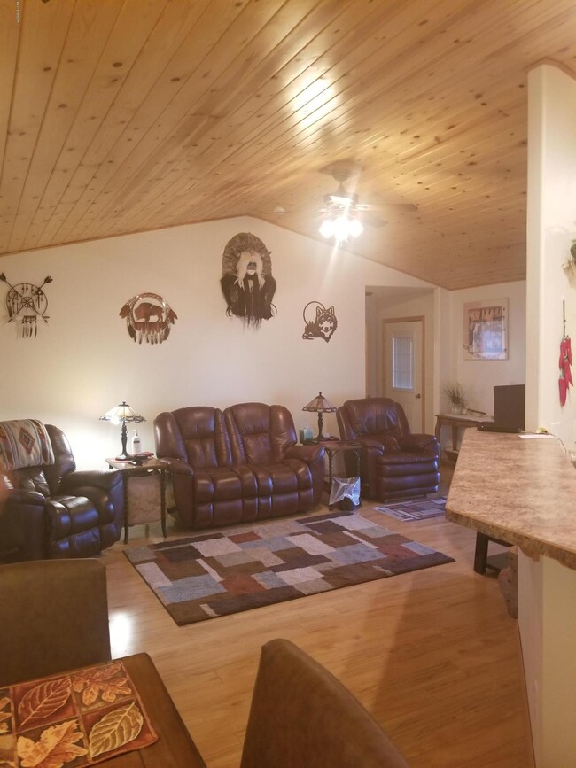 1271 E Lilly Ln, Show Low, AZ 85901 - photo 2