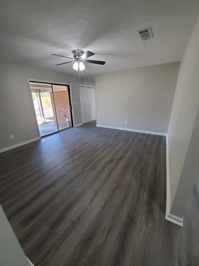 6425 Sam Hurst Dr, Columbus, GA 31907 - photo 7