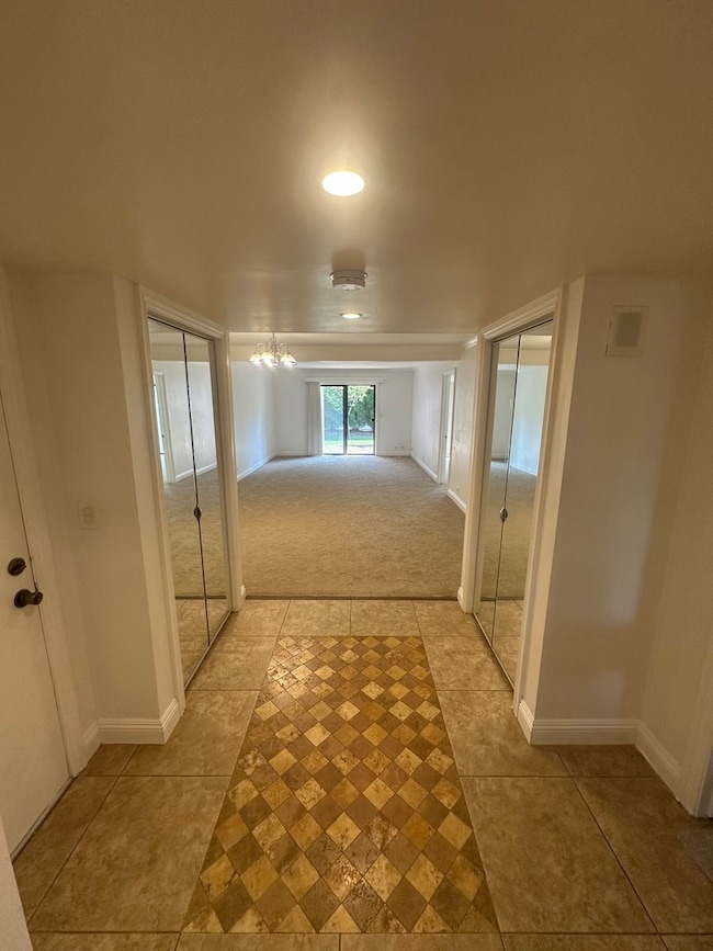 1721 Northfield Square unit B, Northfield, IL 60093 - photo 5