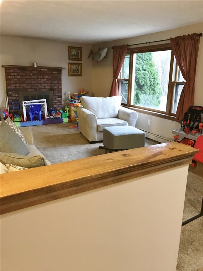 28 Amherst Dr, Derry, NH 03038 - photo 7