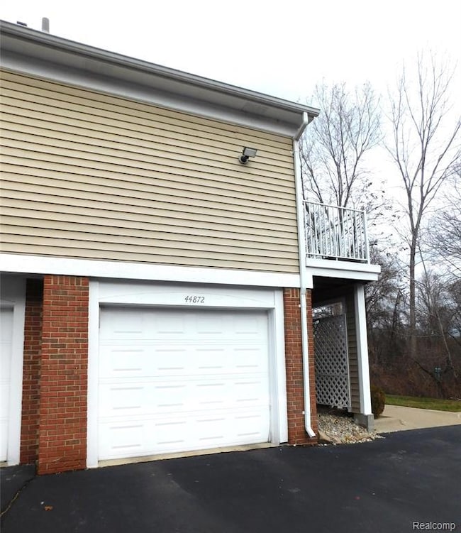 44872 Marigold Dr unit 338, Sterling Heights, MI 48314 - photo 3