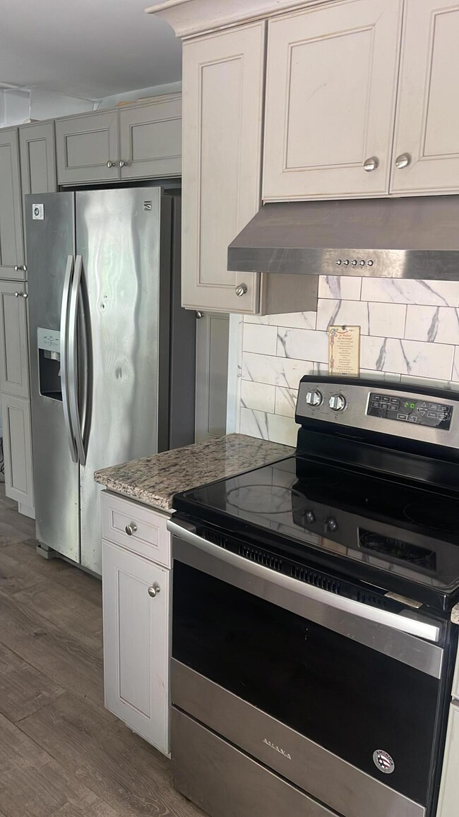 E86670A2-5308-4FA6-B3C1-1A46F7A65F0C