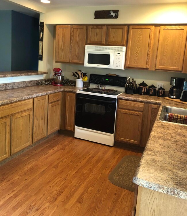 AE88D201-D07F-4A8F-924A-465585F56516