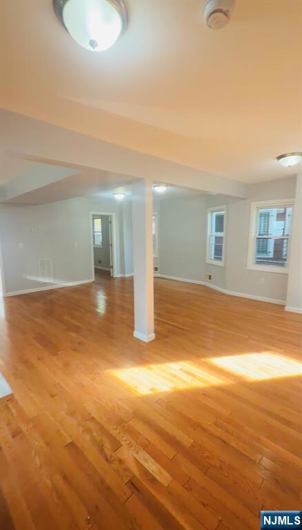 10 Tillinghast St, Newark, NJ 07108 - photo 4