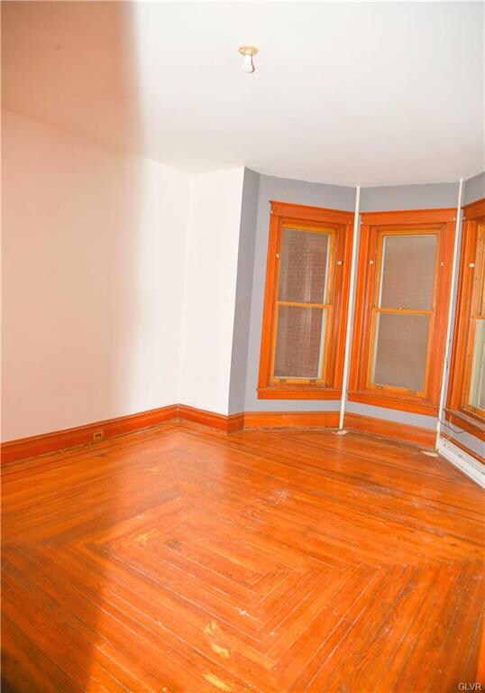 1344 W Linden St unit 2nd Floor, Allentown, PA 18102 - photo 6